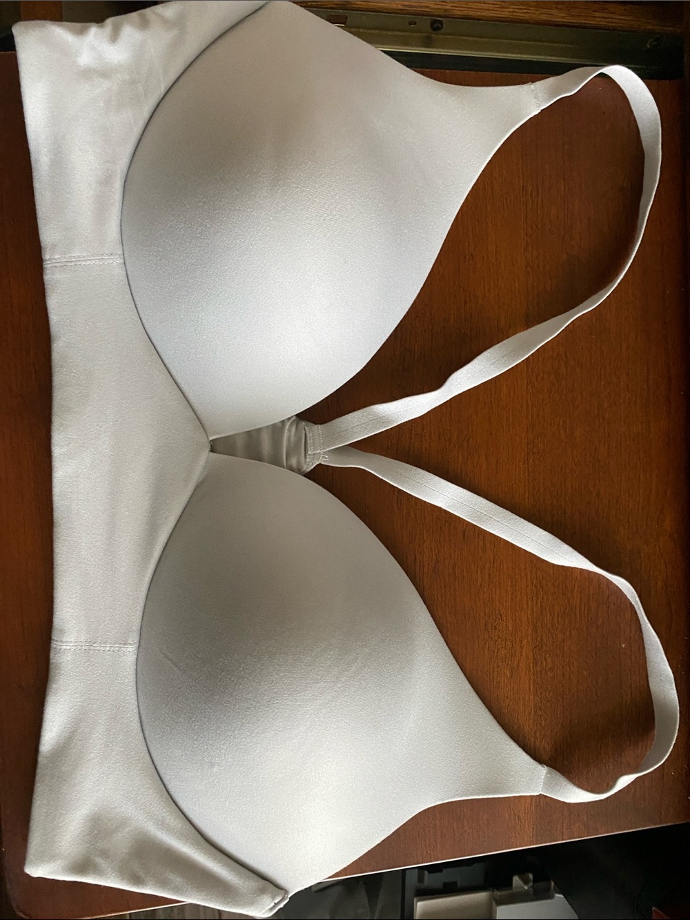 Victoria Secret lightly lined plunge bra